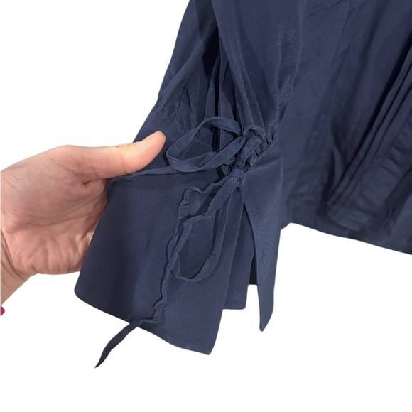 Tory Burch Navy Blue Women's Shirt Dress Button Up Collared Silk Size 2 - Picture 4 of 8